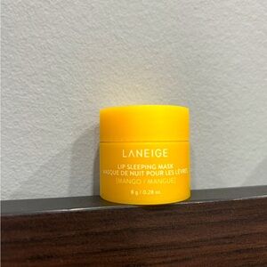 la neige lip mask